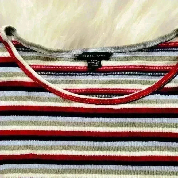 American Eagle Outfitters Cropped Ruffle Hem Striped Tee Small - Picture 3 of 6